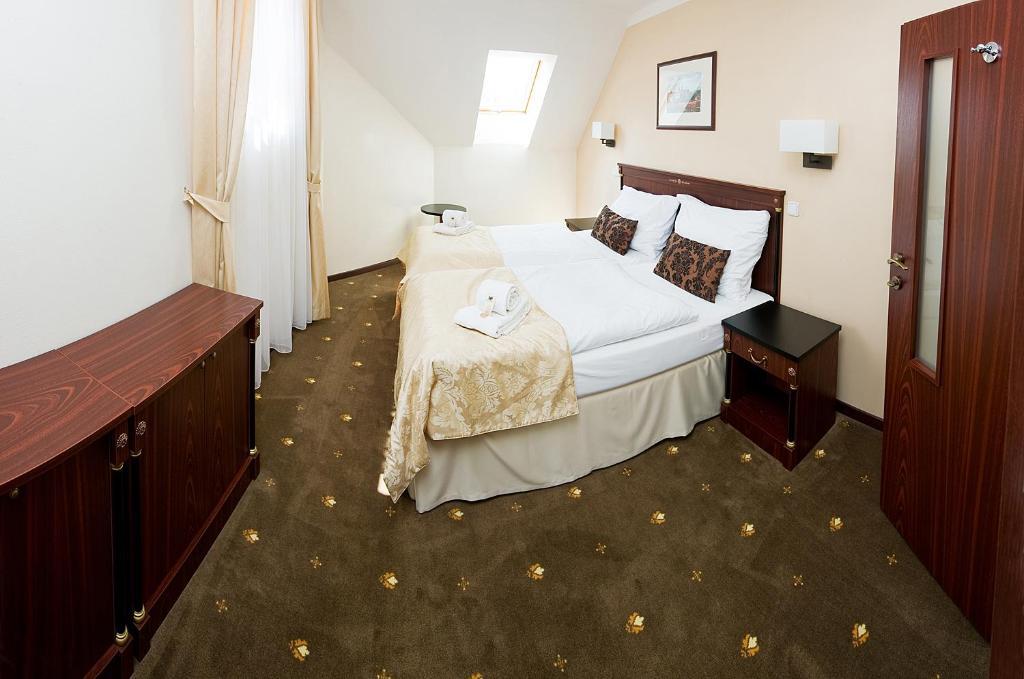 Hotel&Apartments U Černého orla Třebíč Kamer foto