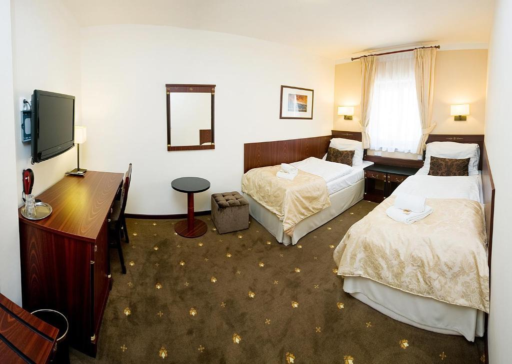Hotel&Apartments U Černého orla Třebíč Kamer foto